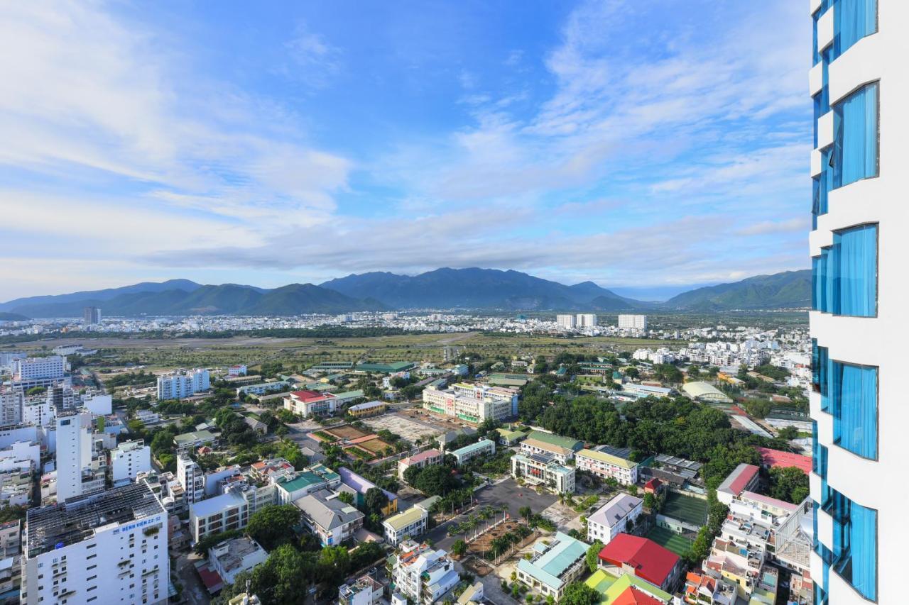 S Lux Apartment Virgo На Транг Екстериор снимка