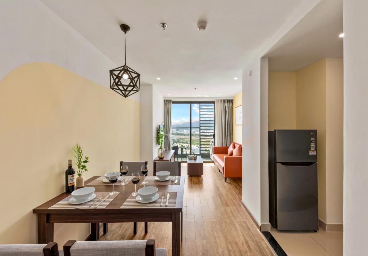 S Lux Apartment Virgo На Транг Екстериор снимка