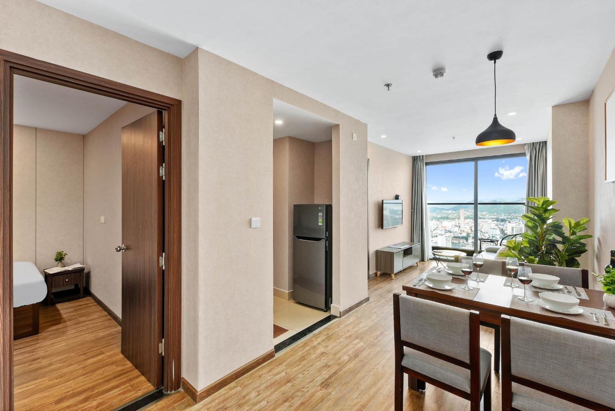 S Lux Apartment Virgo На Транг Екстериор снимка