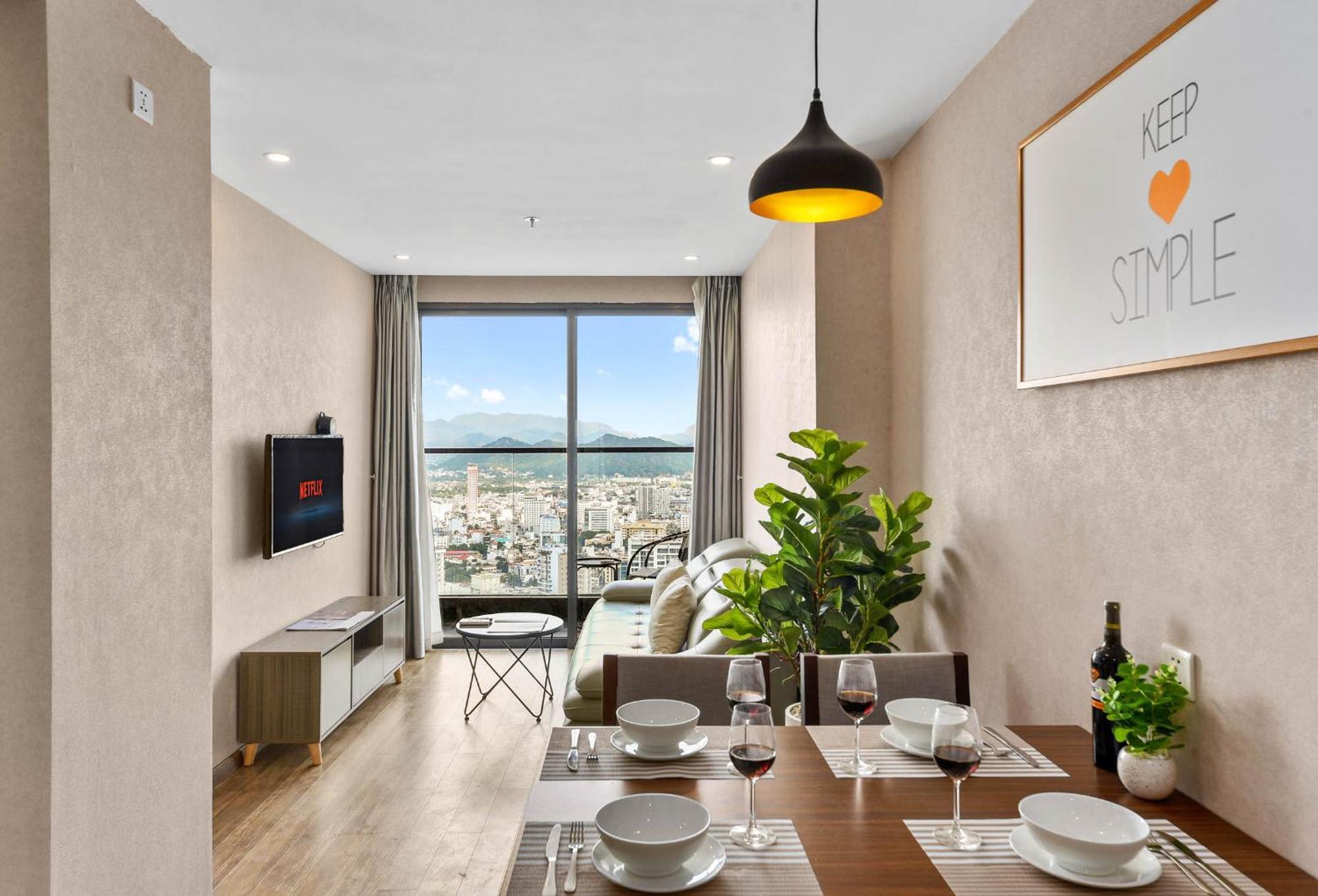 S Lux Apartment Virgo На Транг Екстериор снимка