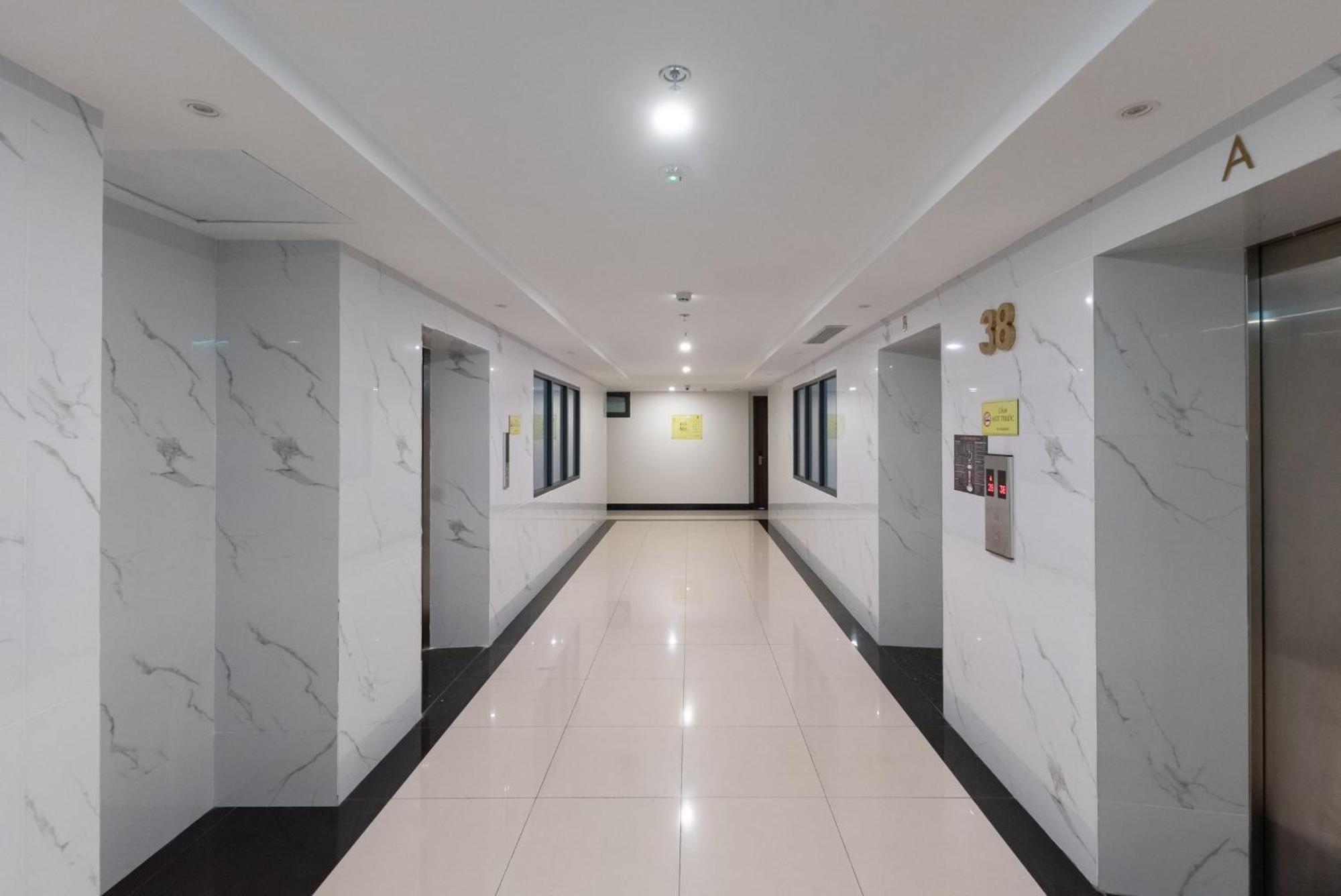 S Lux Apartment Virgo На Транг Екстериор снимка